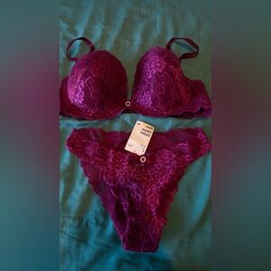 H&M Magenta Bra and Panty set